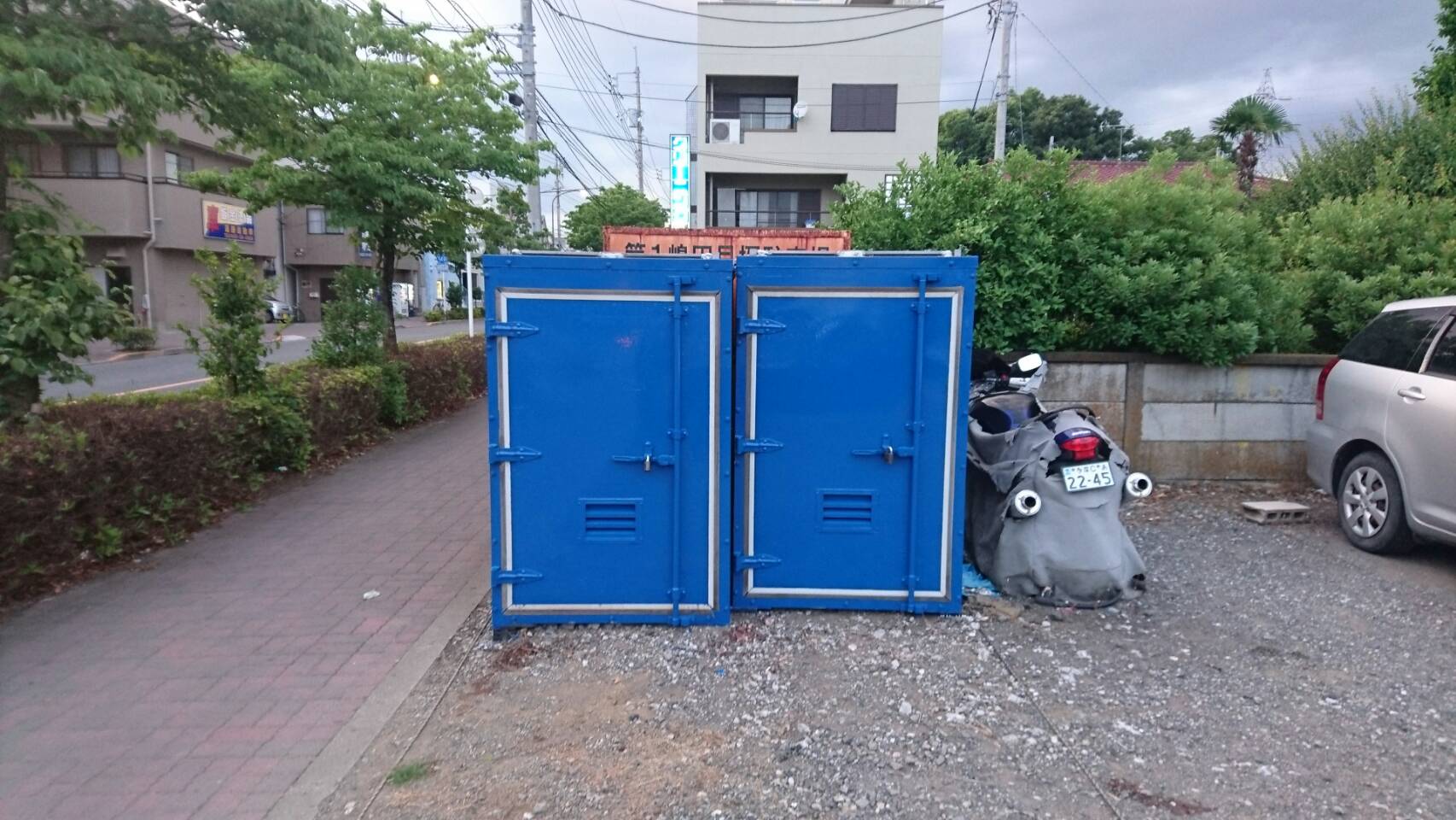 バイクストレージ三鷹の物件外観 バイクストレージ三鷹の物件外観