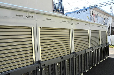バイクガレージ上杉センターの物件外観 バイクガレージ上杉センターの物件外観