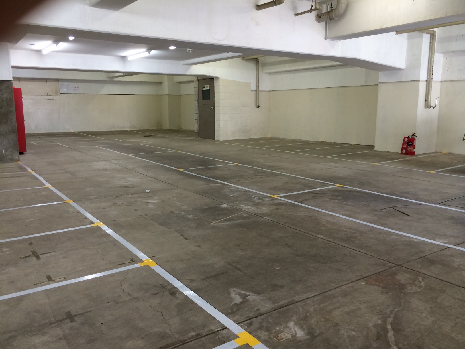BAY GARAGE大通公園の物件外観 BAY GARAGE大通公園の物件外観